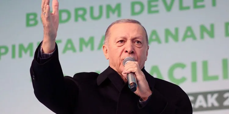 ‘Teröristin başını ezen fotoğrafları hazmedemiyorlar’