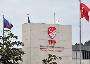 PFDK, Rosier’e 2 maç, Dursun Özbek’e 50 gün hak mahrumiyeti cezası verdi