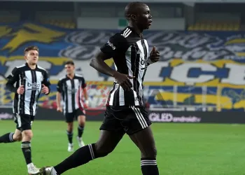 Vincent Aboubakar: “Türkiye’de Beşiktaş’tan başka takımda oynamam”