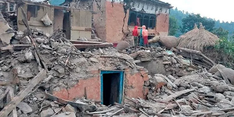 Nepal’de 5.6 büyüklüğünde deprem