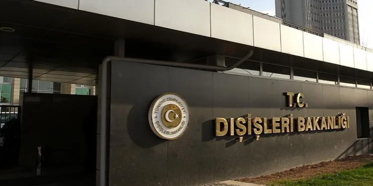 İsveç’ten skandal onay! Kur’an-ı Kerim yakılmasına izin