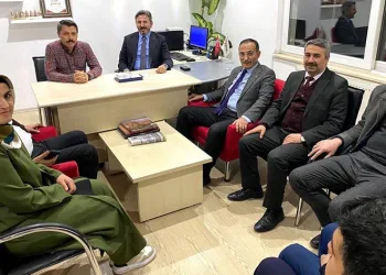 “6’lı masanın vadettiği kaostur”