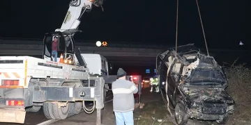 Cenazeye giderken kaza yaptılar
