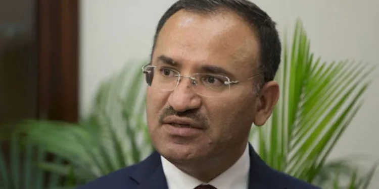 “Cezaların kaldırılmasında yetkisi vardır”