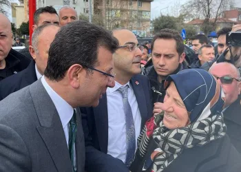 Ekrem İmamoğlu’na Bursa’da büyük ilgi