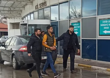 Bıçakla yaralama şüphelisi yakalandı