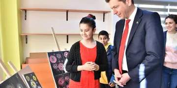 Bilgi Evi Öğrencilerinden Renkli Sergi