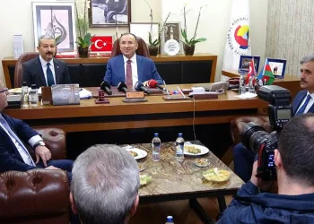 “NATO’ya giriş vizesini Türkiye’den alamazlar”