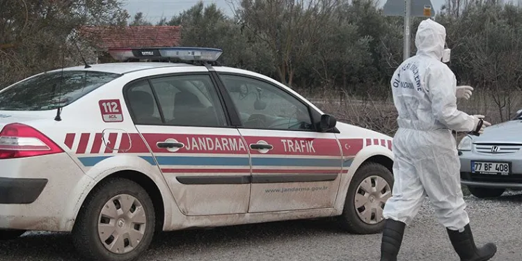 Hayvan gübresinin içinden genç kadın cesedi çıktı