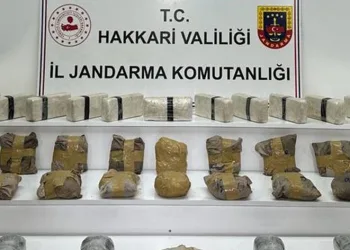 Hakkari’de 56 kilo uyuşturucu ele geçirildi