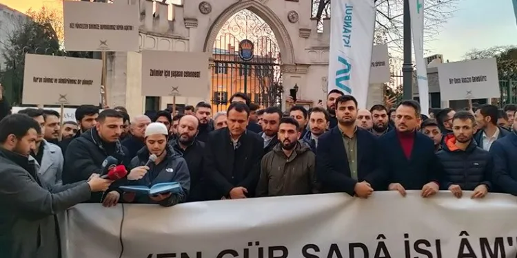TÜGVA’dan İsveç Konsolosluğu önünde eylem