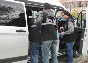 Kavgada bıçakla yaralandı