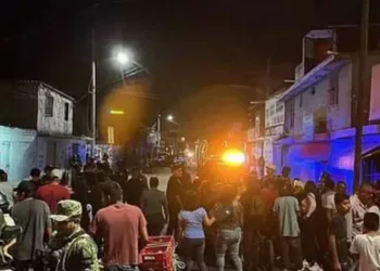 Meksikada bara silahlı saldırı