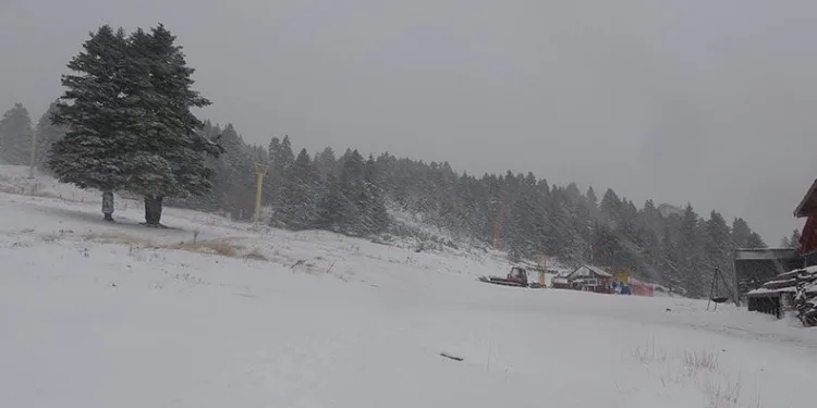 Uludağ beyaza büründü