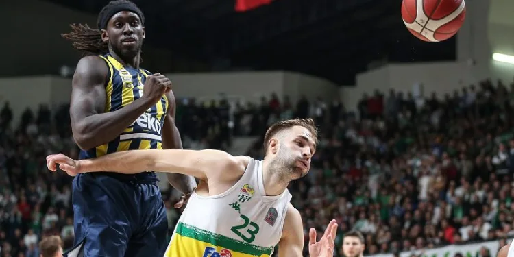  F.E.Bursaspor:84 – Fenerbahçe Beko:100