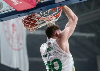 Nefes kesen maçı F.E. Bursaspor kazandı