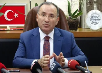 Bakan Bozdağ’dan 6’lı masa eleştirisi