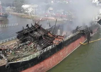 Tayland’daki tanker patlamasında bilanço ağırlaşıyor