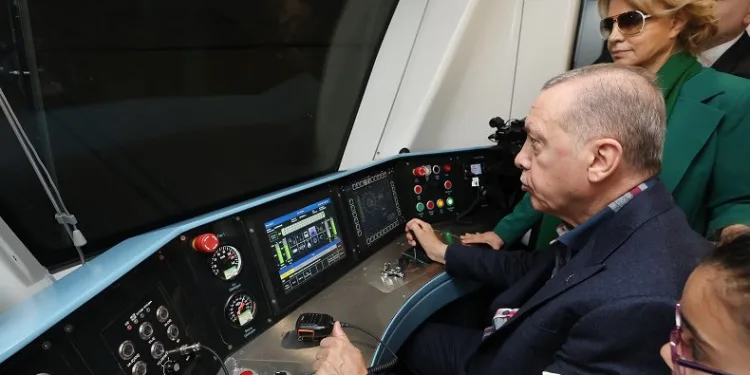 Cumhurbaşkanı Erdoğan test sürüşü yaptı