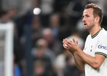 Harry Kane, Jimmy Greaves’in rekorunu egale etti
