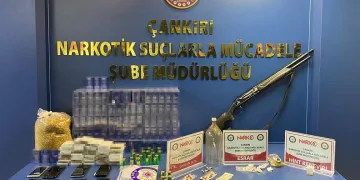 Çankırı’da uyuşturucu operasyonu: 10 gözaltı