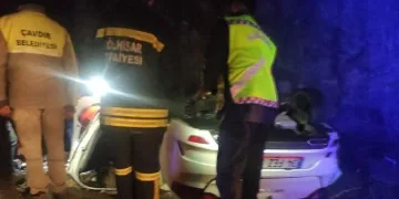 Burdur’da trafik kazası: 1 ölü, 7 yaralı