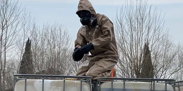 2 tır dolusu plastik tanklardan kimyasal atık çıktı