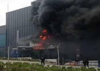 Alüminyum fabrikasında korkutan yangın