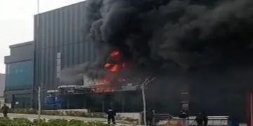 Alüminyum fabrikasında korkutan yangın
