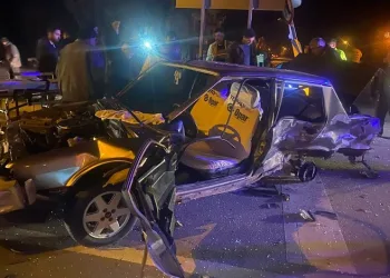 Burdur’da trafik kazası:1 ölü,6 yaralı