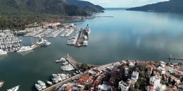 Marmaris körfezi normalle döndü