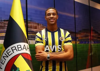 Jayden Oosterwolde resmen Fenerbahçe’de