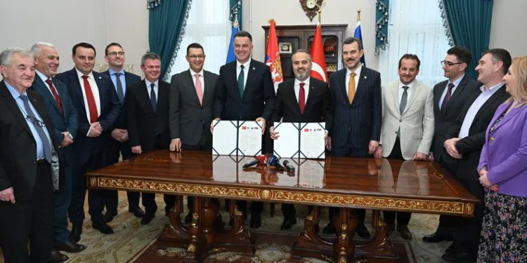Gönül kardeşliği resmiyet kazandı