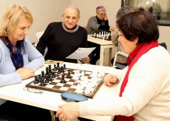 Olgun gençleri sosyalleştiren merkezler
