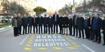 Karacabey’de altyapısı tamamlanan yollar asfaltlanıyor