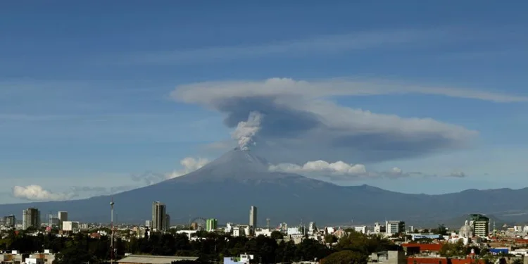 Popocatepetl Yanardağı’nda patlama