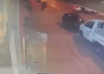 Bursa’da otomobil ile motosiklet çarpıştı