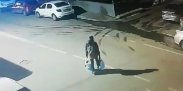 Okul hırsızı kıskıvrak yakalandı