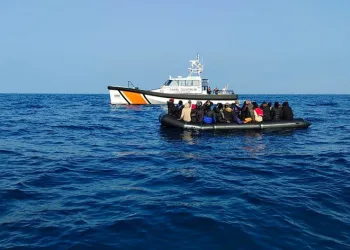 Aydın’da 40 düzensiz göçmen kurtarıldı