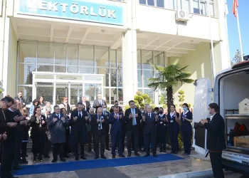 Prof. Dr. Ayhan Arınık’a veda