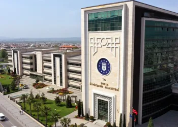 Bursa Büyükşehir’den personelin yemek yardımına iyileştirme