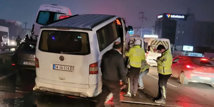 Kocaeli’de 9 araç kazaya karıştı