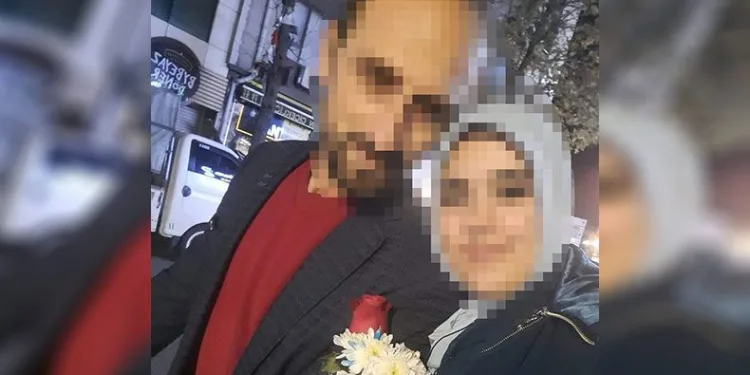 Çöp evde 3 çocuk çıplak halde bulundu
