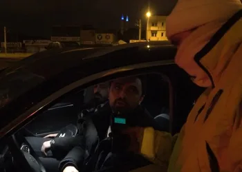 Polisi görünce kazayı göze alıp böyle kaçtı