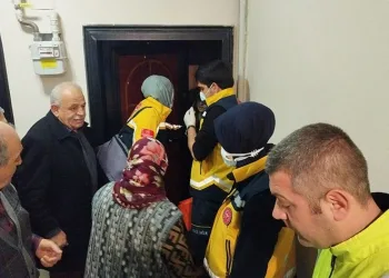 Gaz sızıntısı varken uyuya kaldı