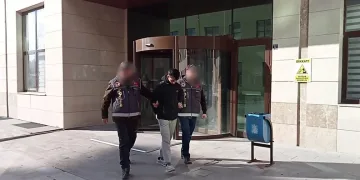 Erzurum’da cep telefonu hırsızı yakalandı