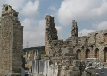 Perge Antik Kenti’ne rekor ziyaretçi