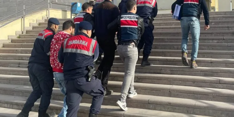Sakarya’da DEAŞ operasyonu