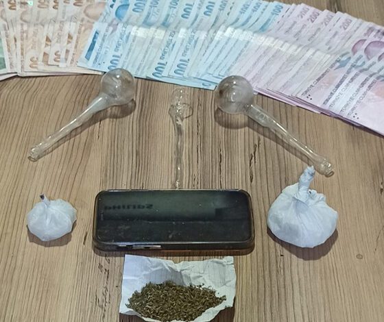 Bursa'da uyuşturucu şüphelisi 2 kişi yakalandı