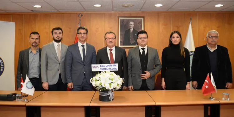 BUÜ’den öğrencilere staj ve burs desteği